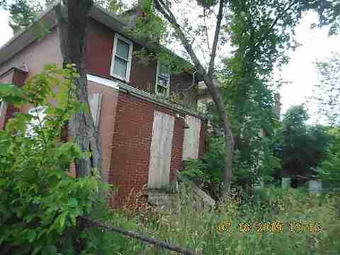 6733 Stanford (6)_m.jpg